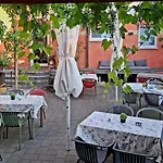Prinz Hoflein (Bruck an der Leitha)