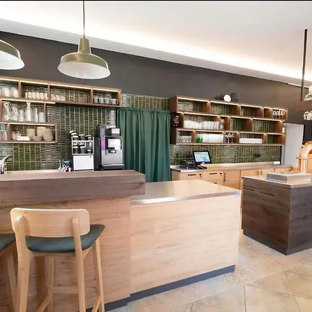 Prinz * Hoflein (Bruck an der Leitha)