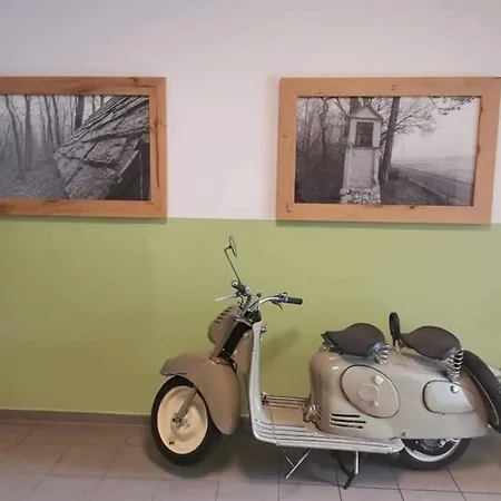 Prinz * Hoflein (Bruck an der Leitha)