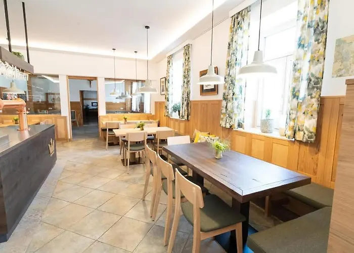 Prinz Inn Hoflein (Bruck an der Leitha)